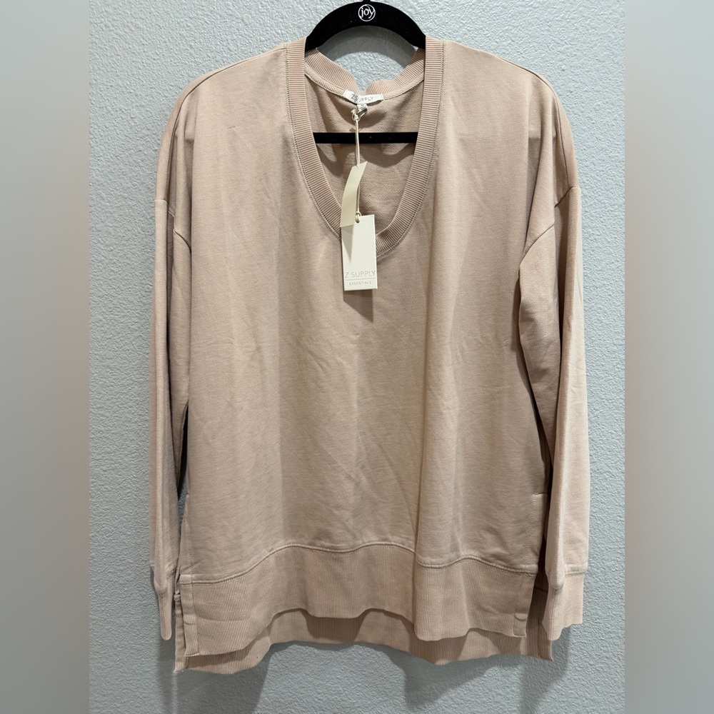 NEW Modern V-Neck Weekender, Size M, Birch